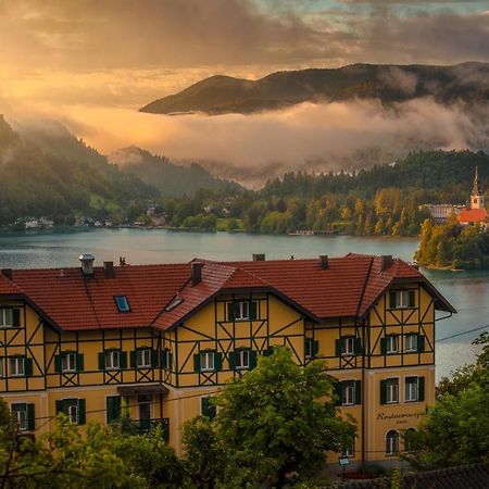 Hotel Triglav Блед Екстериор снимка