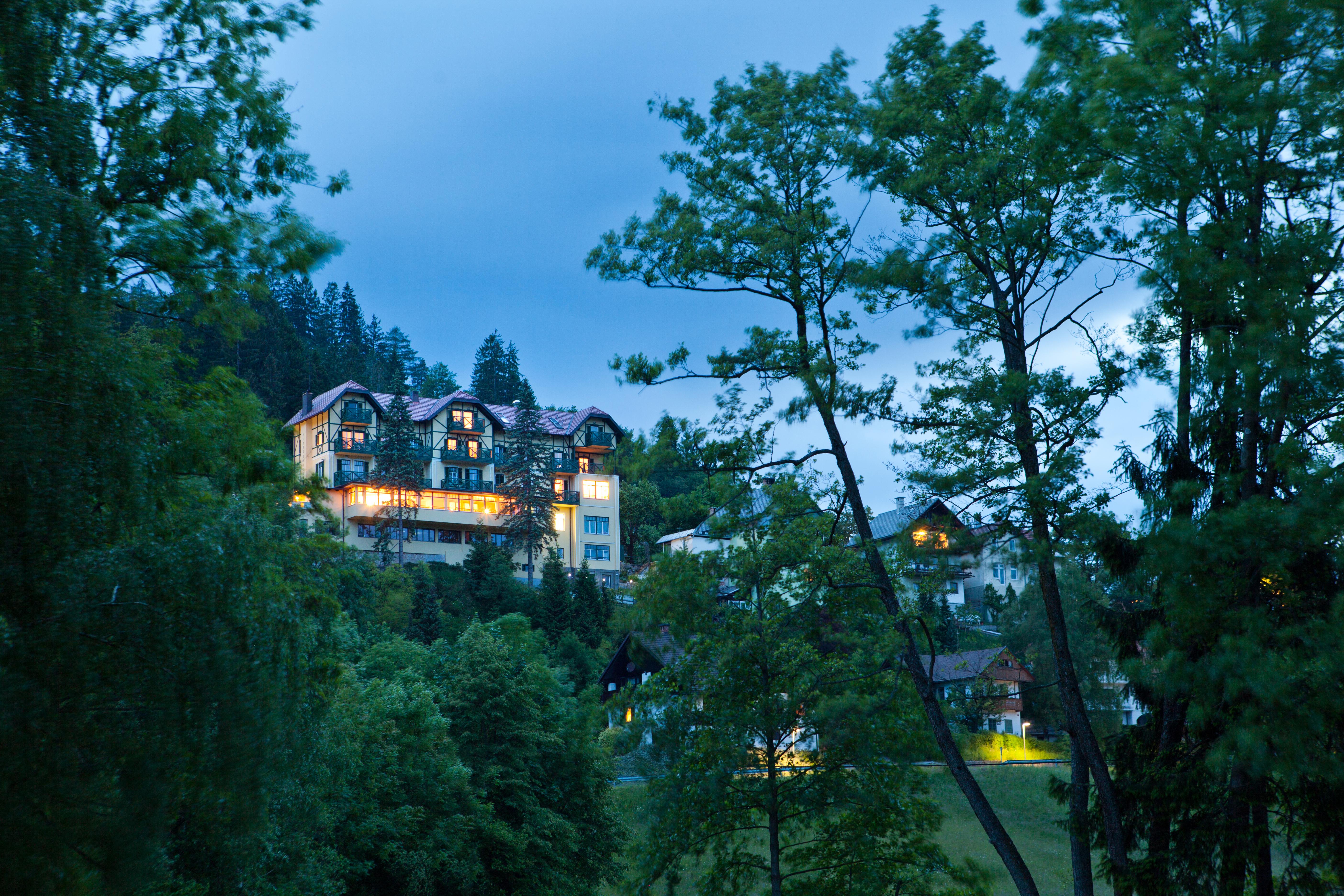 Hotel Triglav Блед Екстериор снимка